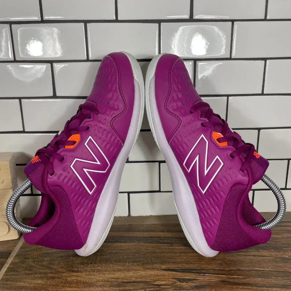 New Balance 696v4 Youth Girls Size 6.5 Shoes Mulberry Hard Court Tennis Sneaker